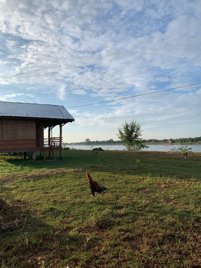 Vera Sunset Homestay Local Experience With Lao Family Muang Khong Экстерьер фото