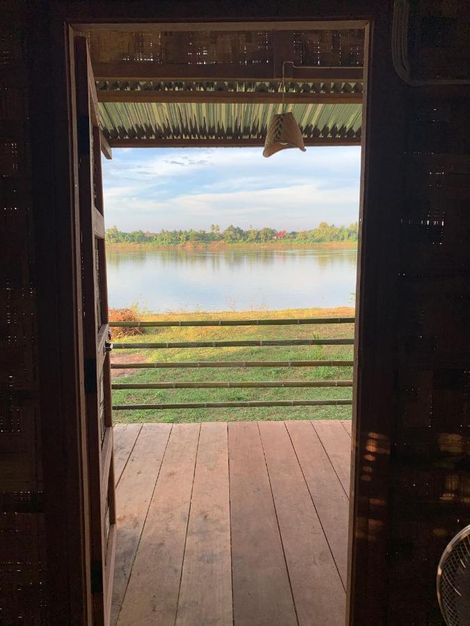 Vera Sunset Homestay Local Experience With Lao Family Muang Khong Экстерьер фото
