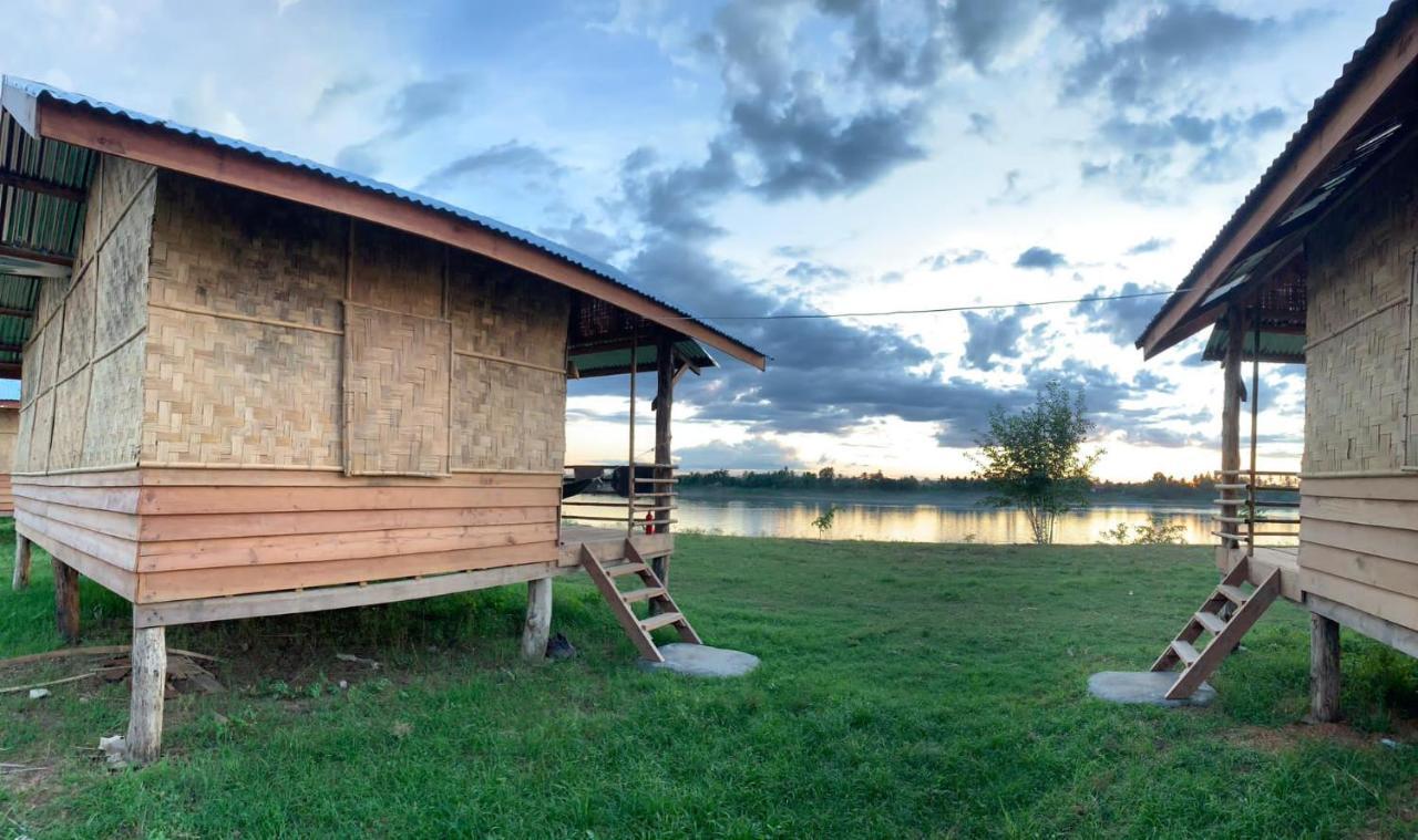 Vera Sunset Homestay Local Experience With Lao Family Muang Khong Экстерьер фото