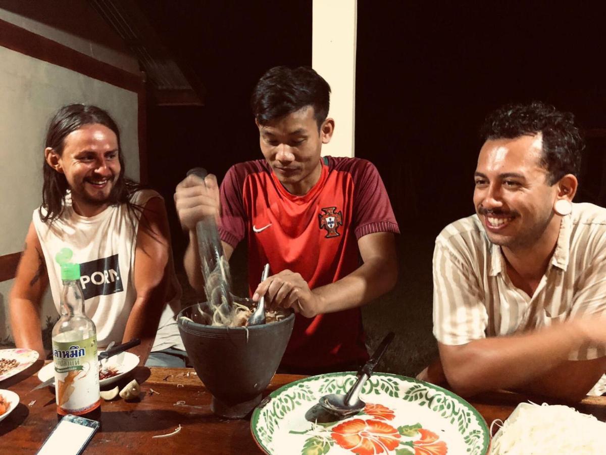 Vera Sunset Homestay Local Experience With Lao Family Muang Khong Экстерьер фото